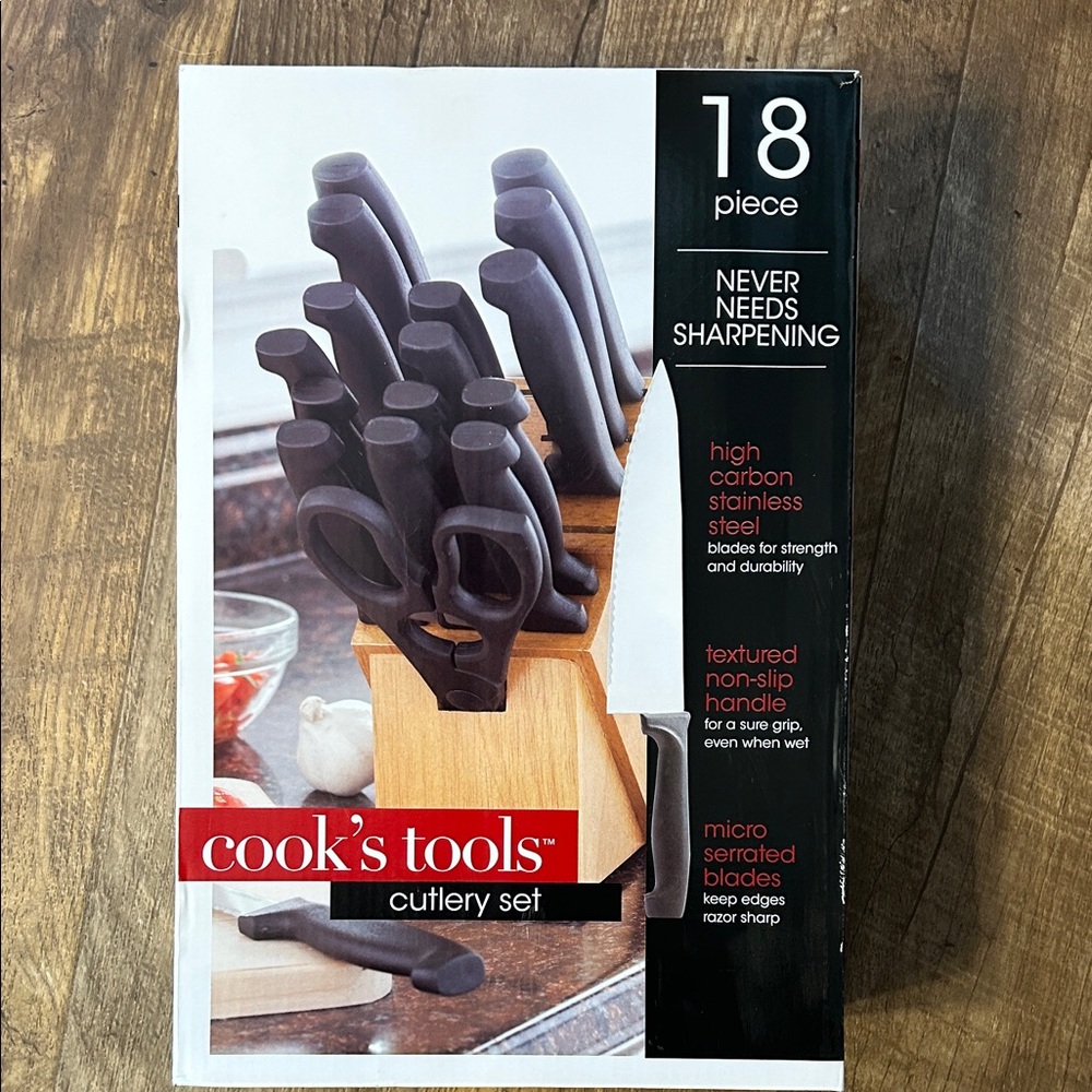 18-Piece Black Cutlery Set